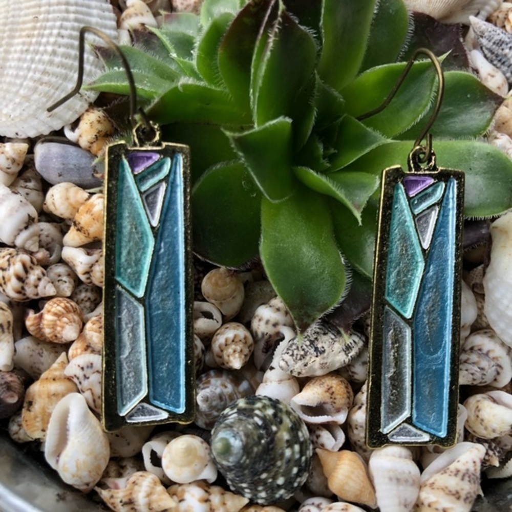 Rectangular Dangle Earrings 𝅺